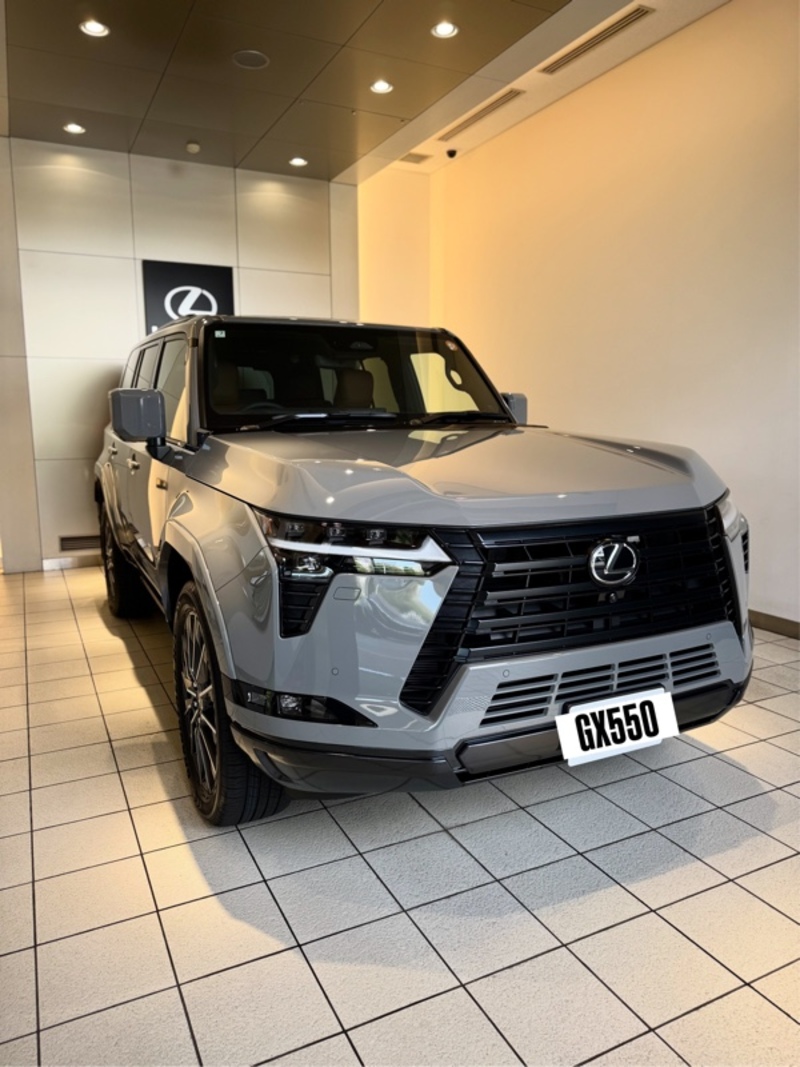 レクサス GX 550“バージョン L”_AWD(AT_3.5)
