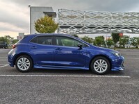 トヨタ カローラスポーツハイブリッド G(CVT_1.8_ハイブリッド)
