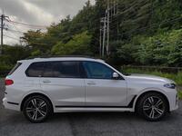 BMW X7 xドライブ40d Mスポーツ_RHD_4WD(AT_3.0)