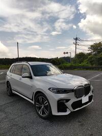 BMW X7 xドライブ40d Mスポーツ_RHD_4WD(AT_3.0)