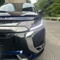 三菱 アウトランダーPHEV G プラスパッケージ_4WD(2.4)