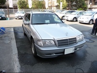 メルセデス・ベンツ Cクラス ステーションワゴン C200_RHD(ワゴン_AT)