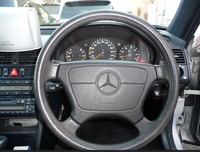 メルセデス・ベンツ Cクラス ステーションワゴン C200_RHD(ワゴン_AT)