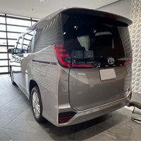 トヨタ ノア S-Z_7人乗り_4WD(CVT_2.0)