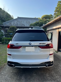 BMW X7 xドライブ40d Mスポーツ_RHD_4WD(AT_3.0)