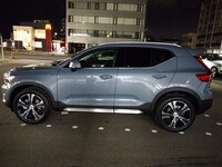ボルボ XC40 B4 AWD インスクリプション_RHD_AWD(AT_2.0)