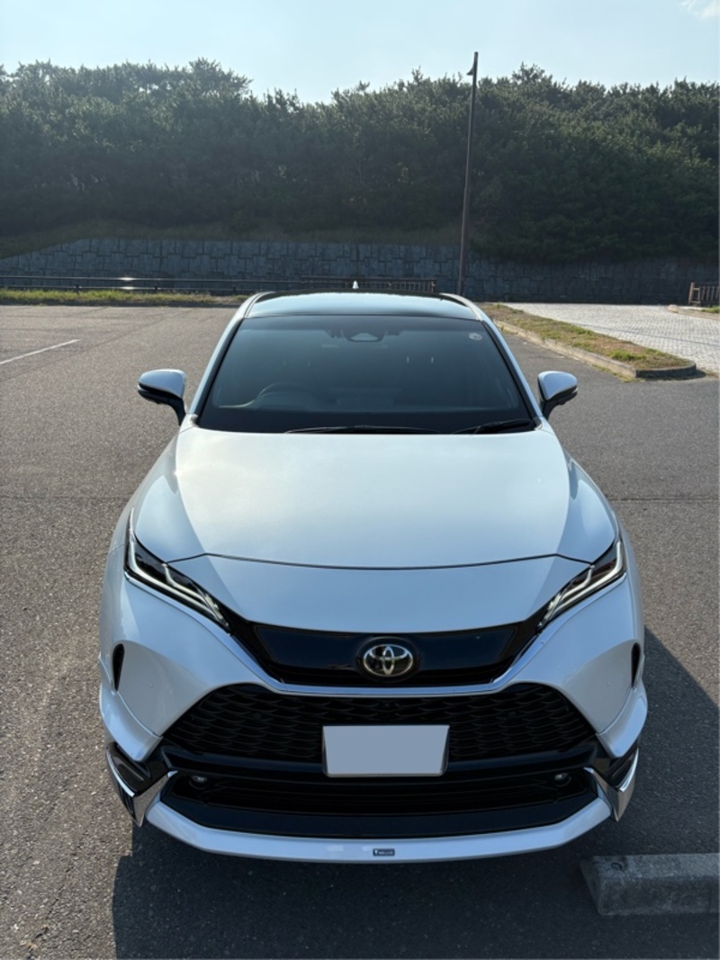 トヨタ ハリアーハイブリッド Z“レザーパッケージ(CVT_2.5_ハイブリッド)