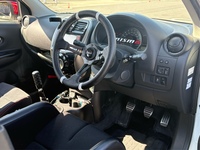 日産 マーチ ニスモ S(MT_1.5)