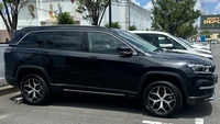 ジープ コマンダー リミテッド_RHD_4WD(AT_2.0)