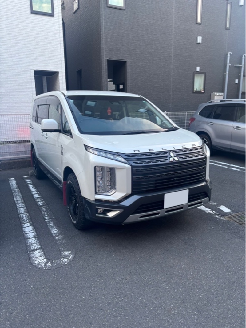 三菱 デリカD:5 ジャスパー_8人乗り_4WD(AT_2.3)