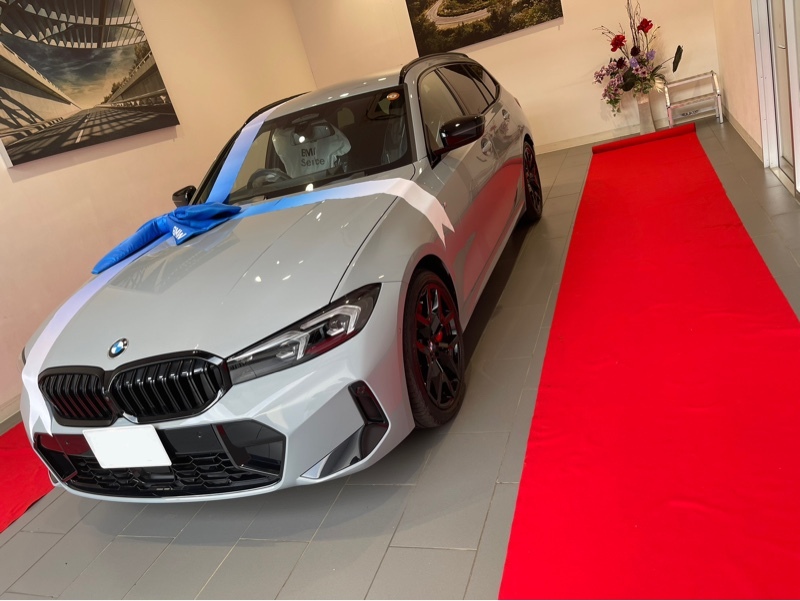 BMW 3シリーズ ツーリング 320d xドライブ ツーリング Mスポーツ 50thアニバーサリーリミテッド_RHD_4WD(AT 2.0)