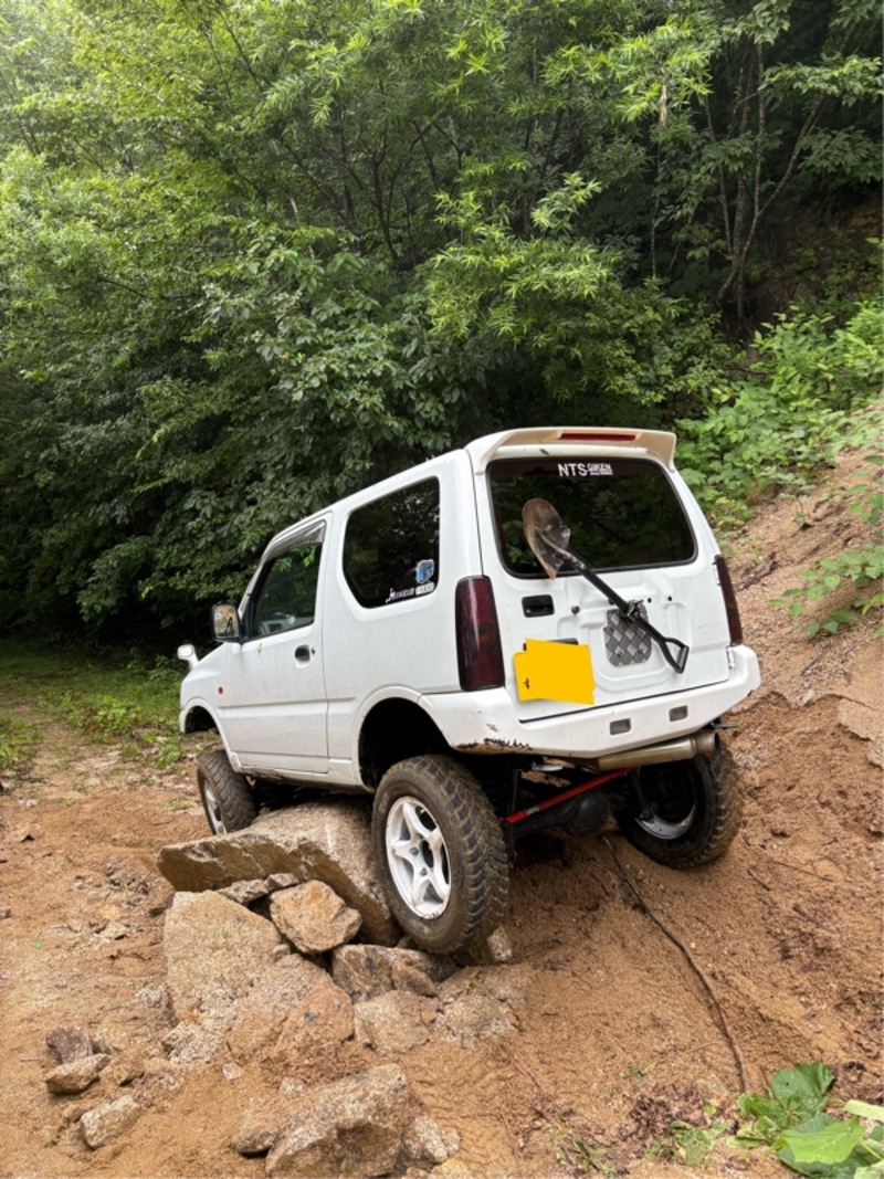 スズキ ジムニー