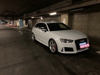 アウディ RS3 スポーツバック RS3 スポーツバック_RHD_4WD(AT_2.5)