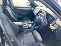 BMW X1 xドライブ 28i Mスポーツ_RHD_4WD(AT_2.0)