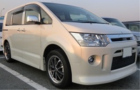 三菱 デリカD:5 ローデスト_リミテッドエディション_8乗り(CVT_2.0)