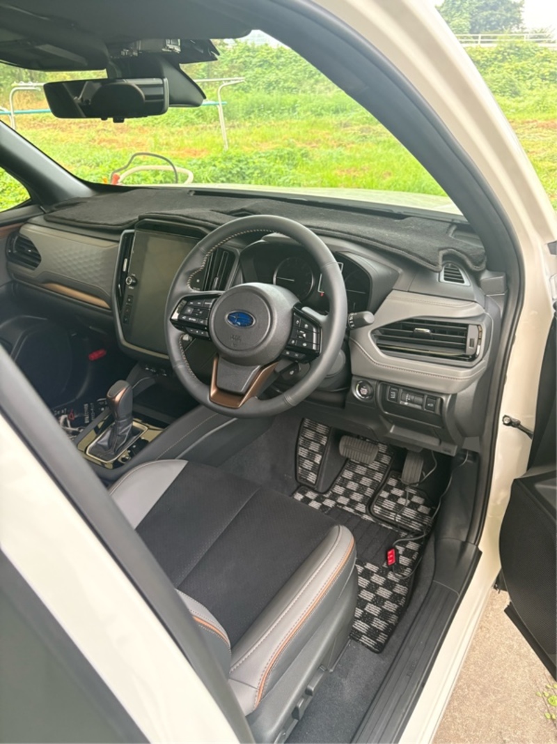 スバル フォレスター スポーツ_AWD（CVT_1.8）