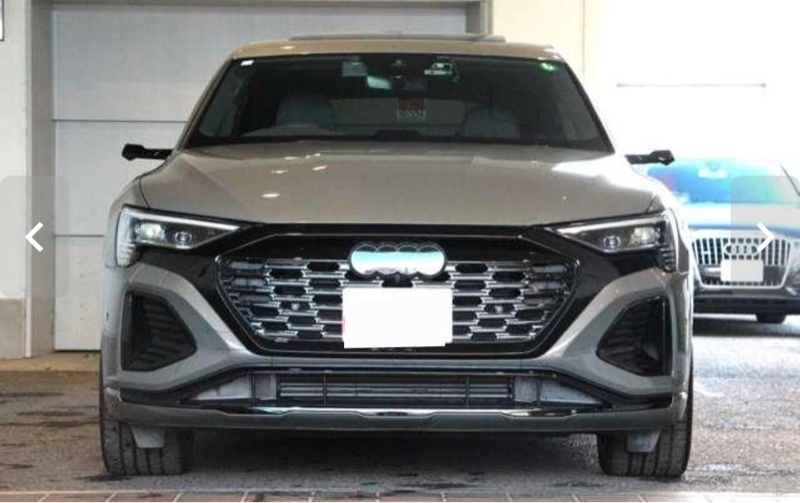 アウディ Q8 スポーツバック e-tron Q8 スポーツバック 55 e-tron クワトロ Sライン_RHD_4WD(AT)