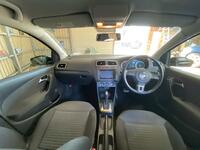 フォルクスワーゲン ポロ TSI コンフォートライン ブルーモーション テクノロジー_RHD(DSG_1.2)