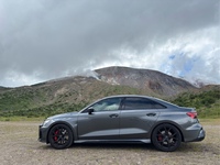 アウディ RS3 （セダン） RS3 セダン_RHD_4WD(AT_2.5)
