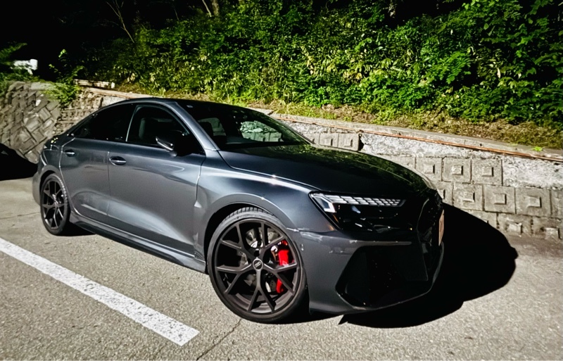 アウディ RS3 （セダン） RS3 セダン_RHD_4WD(AT_2.5)
