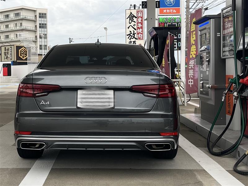 アウディ A4 （セダン） A4 35 TFSI マイスターシュトュック_RHD(AT_1.4)