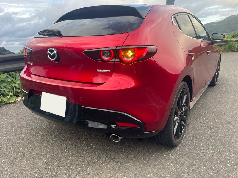 マツダ MAZDA3 ファストバック 15S 100周年特別記念車 2020WCDOTY受賞記念モデル(MT_1.5)