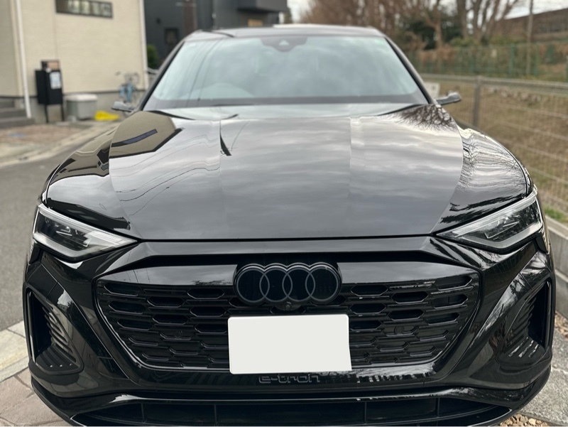 アウディ Q8 スポーツバック e-tron Q8 スポーツバック 55 e-tron クワトロ Sライン_RHD_4WD(AT)