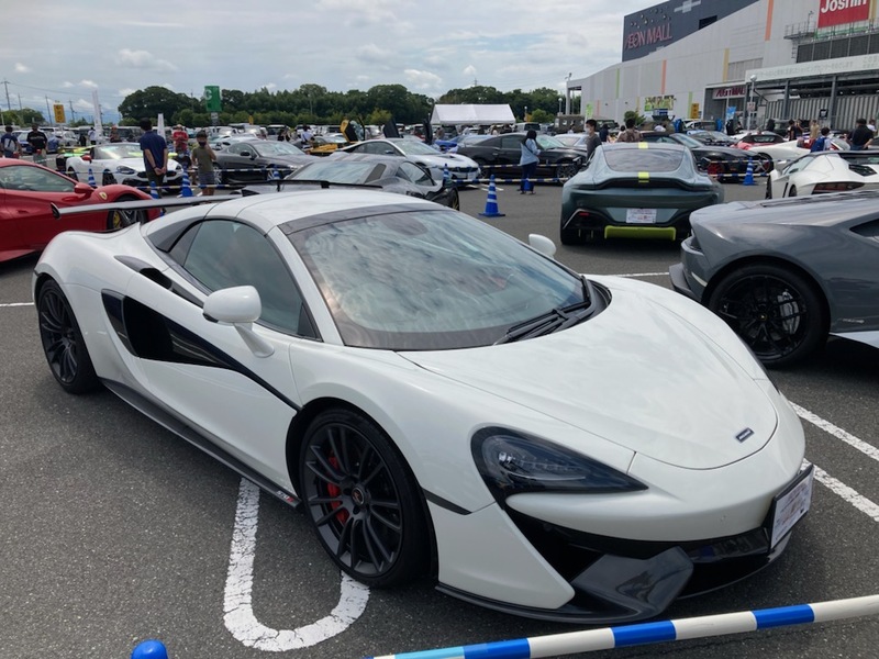 マクラーレン 570S スパイダー