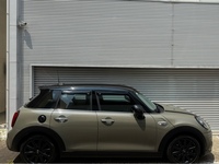 ミニ MINI クーパー SD 5ドア_RHD(AT_2.0)