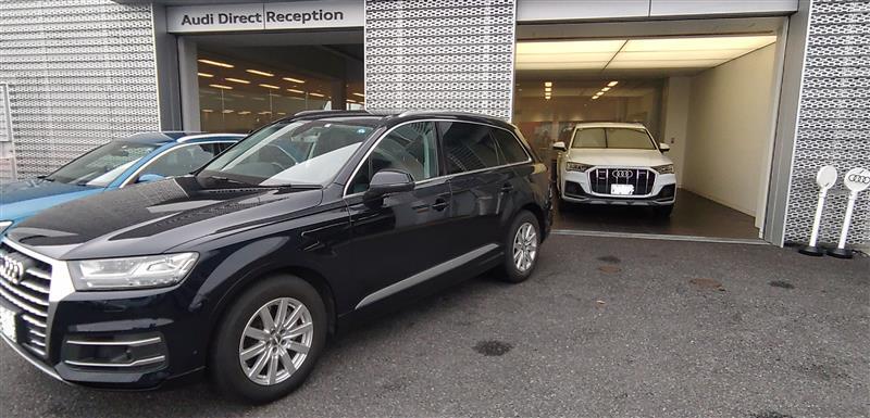 アウディ Q7 Q7 55 TFSI クワトロ Sライン_RHD_4WD(AT_3.0)