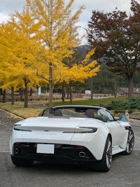 アストンマーティン DB12 ヴォランテ DB12 ヴォランテ_RHD(AT_4.0)