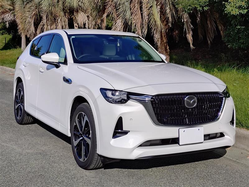 マツダ CX-60 XDハイブリッド エクスクルーシブモダン_4WD(AT_3.3)