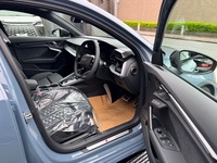 アウディ RS3 スポーツバック RS3 スポーツバック_RHD_4WD(AT_2.5)