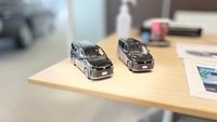トヨタ ヴォクシー ハイブリッド S-Z_7人乗り_E-Four(CVT_1.8_ハイブリッド)