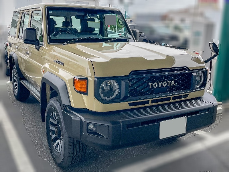 トヨタ ランドクルーザー70 AX_4WD(AT_2.8)