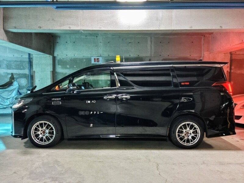 トヨタ アルファードハイブリッド ハイブリッド SR“Cパッケージ”_7人乗り_4WD(CVT_2.5)