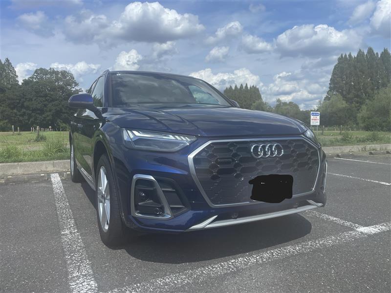 アウディ Q5 Q5 40 TDI クワトロ Sライン_RHD_4WD(Sトロニック_2.0)