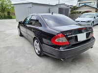 メルセデス・ベンツ Eクラス セダン E 300 アバンギャルドS_RHD(AT_3.0)