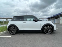 ミニ MINI Cooper S 3ドア_RHD(DCT_2.0)