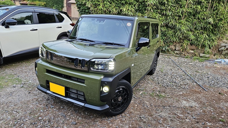 ダイハツ タフト G“ダーククロムベンチャー”_4WD(CVT_0.66)