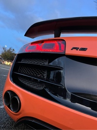 アウディ R8 （クーペ） 5.2 FSI クワトロ_LHD_4WD(Rトロニック_5.2)