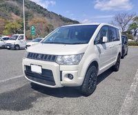 三菱 デリカD:5 G-パワーパッケージ_8人乗り_4WD(CVT_2.4)