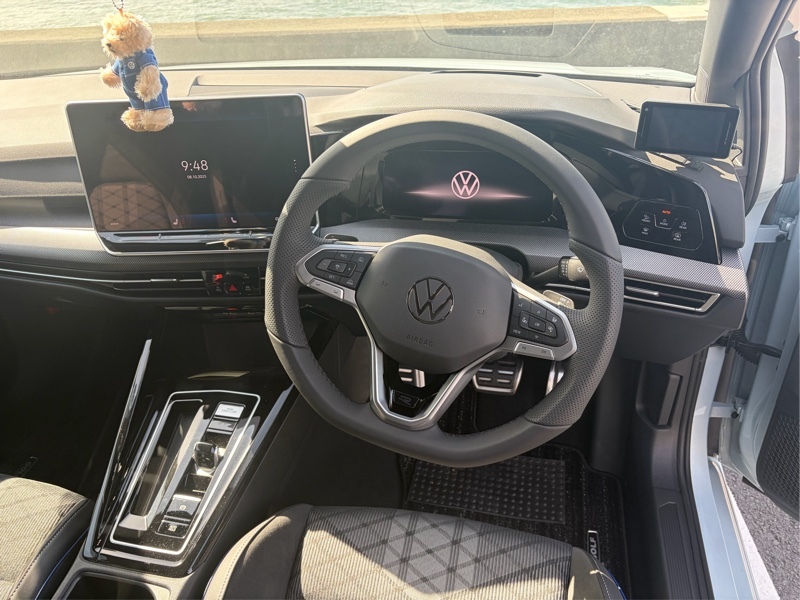 フォルクスワーゲン ゴルフ ヴァリアント eTSI Rライン_RHD(DSG_1.5)