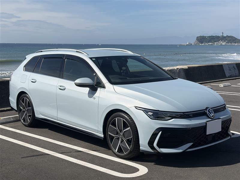 フォルクスワーゲン ゴルフ ヴァリアント eTSI Rライン_RHD(DSG_1.5)