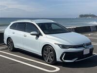 フォルクスワーゲン ゴルフ ヴァリアント eTSI Rライン_RHD(DSG_1.5)