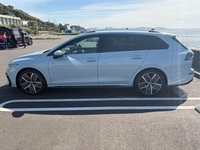 フォルクスワーゲン ゴルフ ヴァリアント eTSI Rライン_RHD(DSG_1.5)