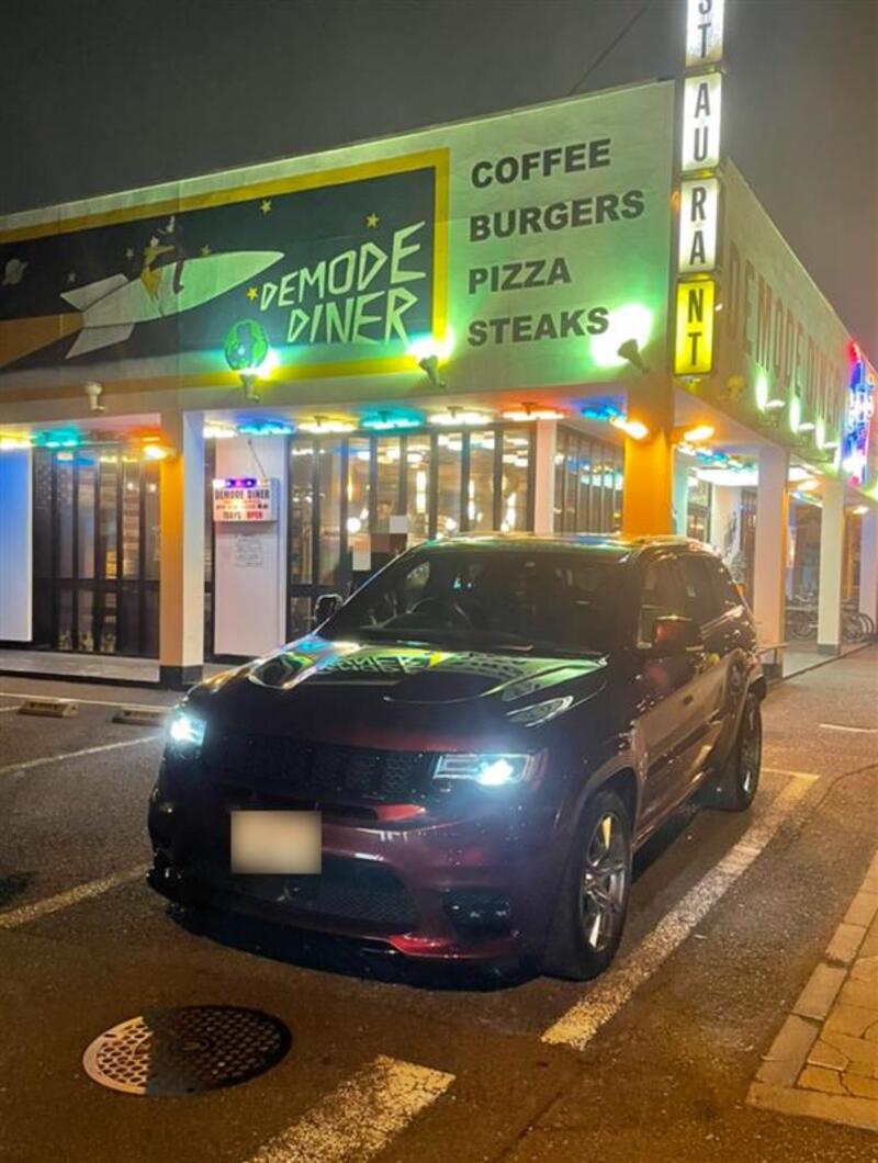 ジープ グランドチェロキー SRT8_RHD_4WD(AT_6.4)