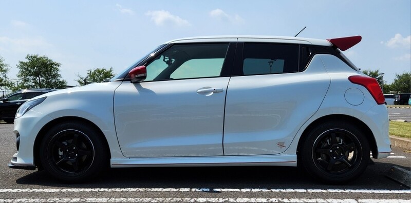 スズキ スイフト RS(MT_1.2)
