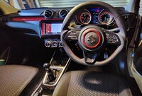 スズキ スイフト RS(MT_1.2)