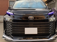 トヨタ ヴォクシー S-G_7人乗り(CVT_2.0)